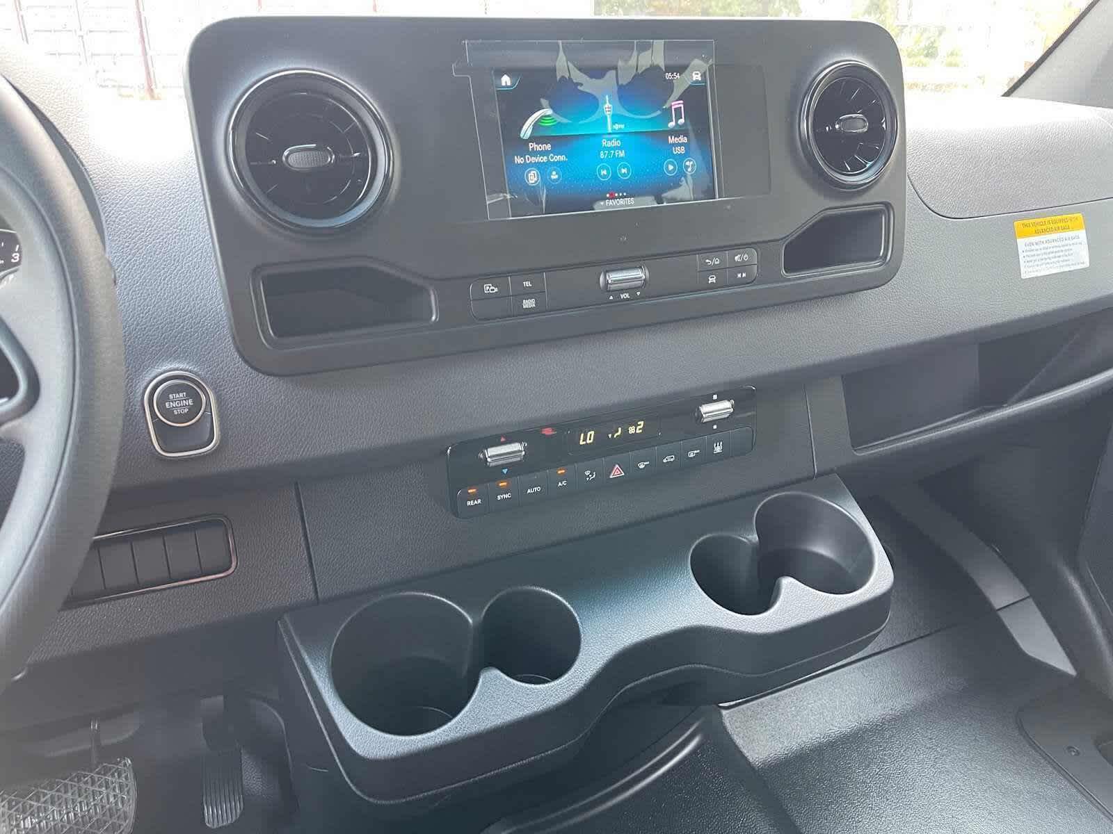 2024 Mercedes-Benz Sprinter Passenger Van 2500 Standard Roof I4 Diesel HO 144 RWD