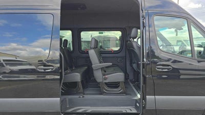 2025 Mercedes-Benz Sprinter Passenger Van 2500 Standard Roof I4 Diesel HO 144 RWD