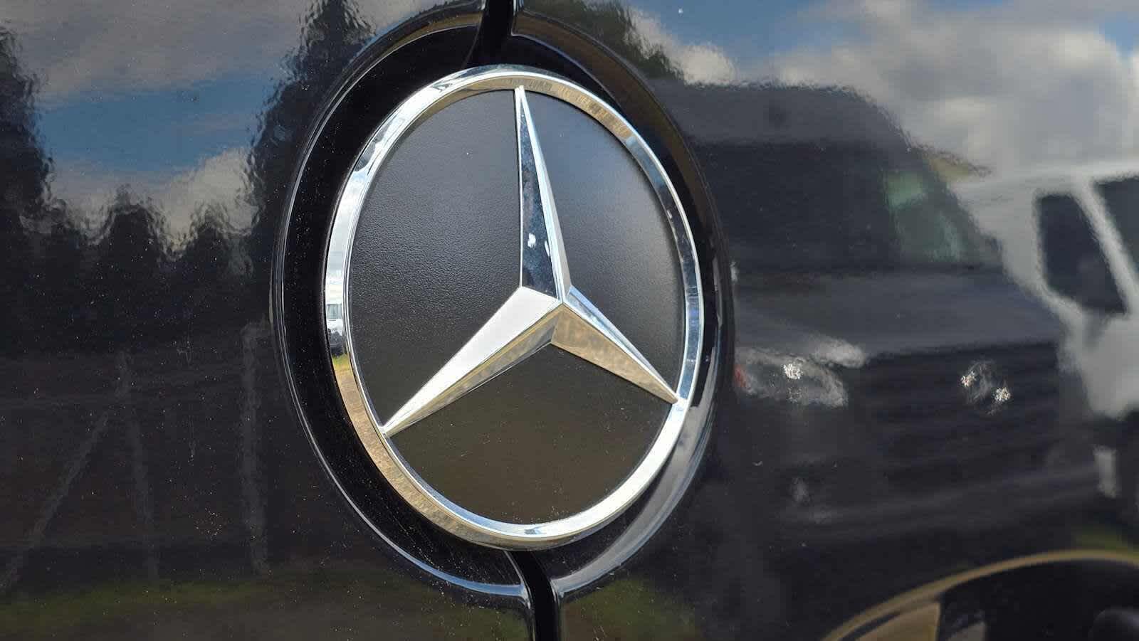 2025 Mercedes-Benz Sprinter Passenger Van 2500 Standard Roof I4 Diesel HO 144 RWD