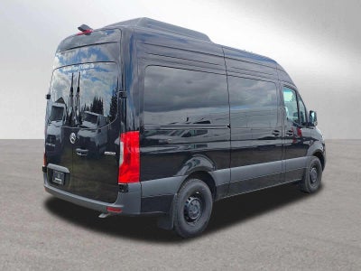 2025 Mercedes-Benz Sprinter Passenger Van 2500 Standard Roof I4 Diesel HO 144 RWD