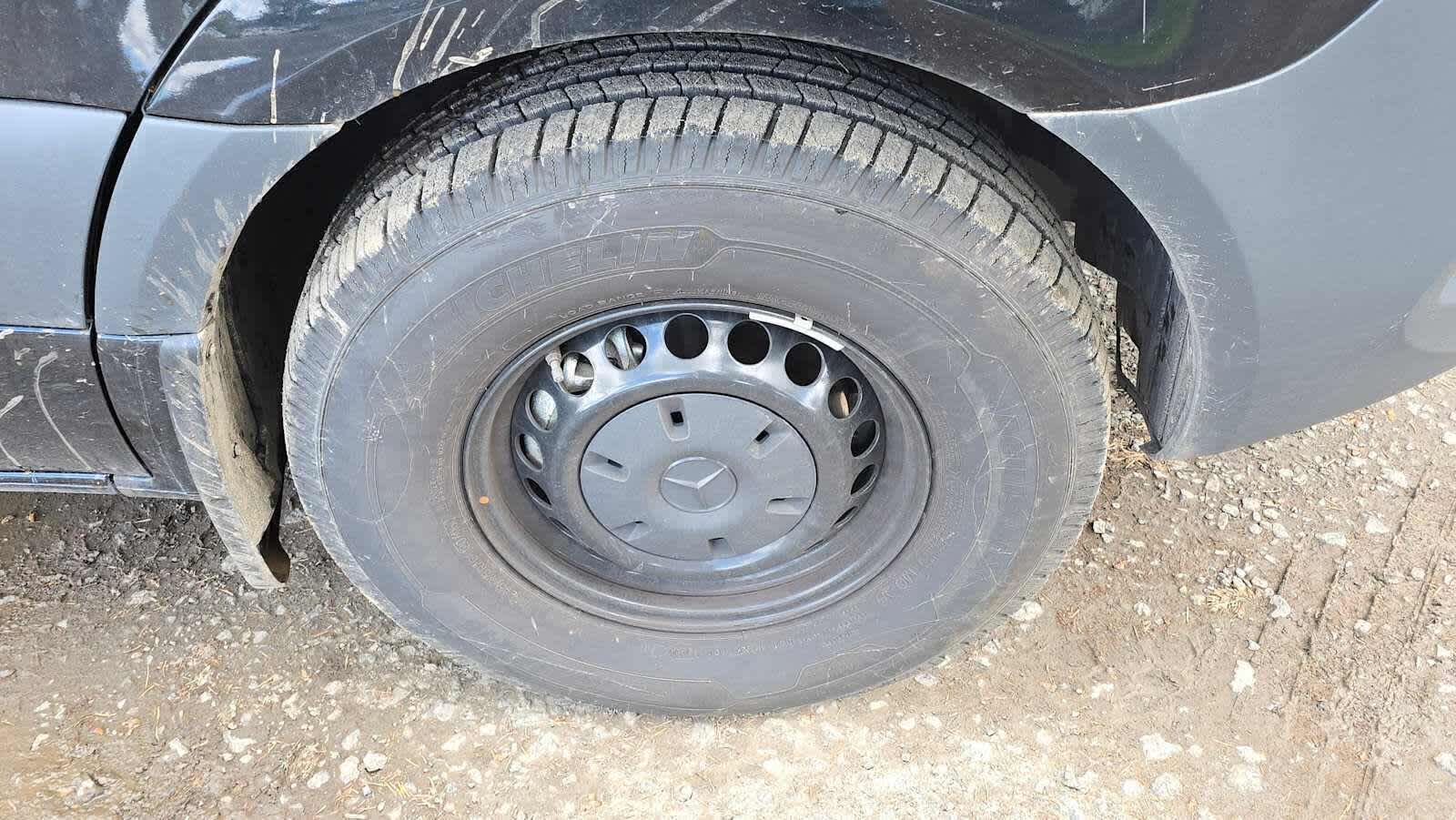 2025 Mercedes-Benz Sprinter Passenger Van 2500 Standard Roof I4 Diesel HO 144 RWD