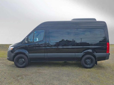 2025 Mercedes-Benz Sprinter Passenger Van 2500 Standard Roof I4 Diesel HO 144 RWD