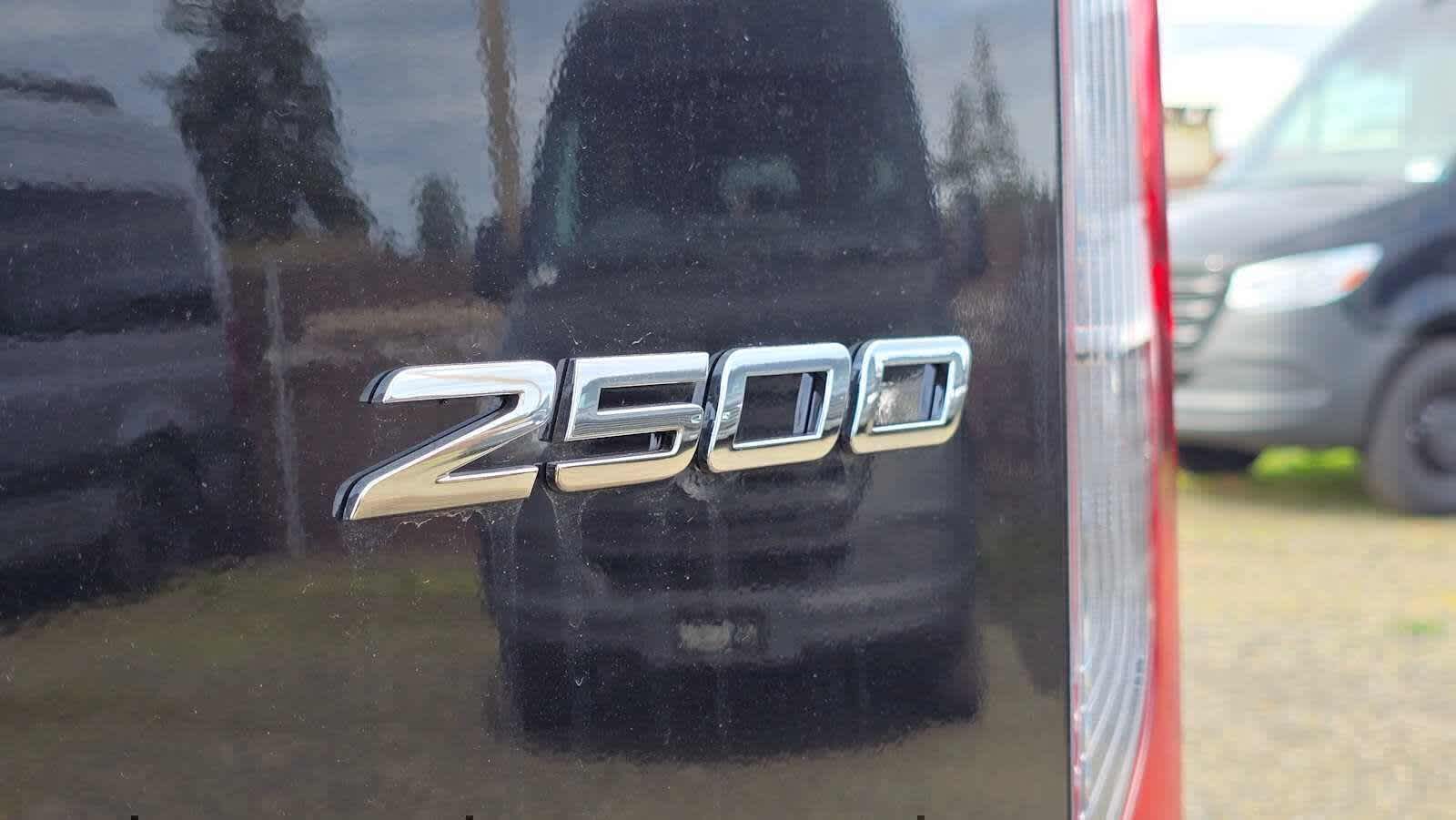 2025 Mercedes-Benz Sprinter Passenger Van 2500 Standard Roof I4 Diesel HO 144 RWD