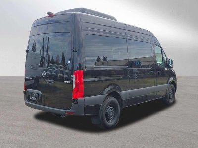 2025 Mercedes-Benz Sprinter Passenger Van 2500 Standard Roof I4 Diesel HO 144 RWD