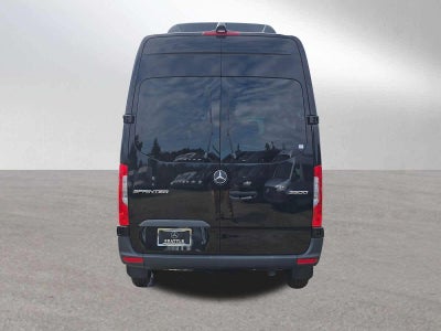 2025 Mercedes-Benz Sprinter Passenger Van 2500 Standard Roof I4 Diesel HO 144 RWD