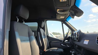 2026 Mercedes-Benz Sprinter Passenger Van 2500 Standard Roof I4 Diesel HO 144 AWD