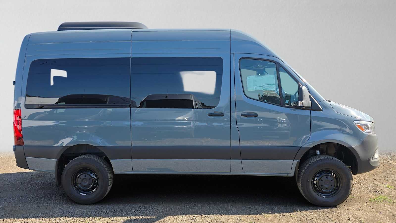 2026 Mercedes-Benz Sprinter Passenger Van 2500 Standard Roof I4 Diesel HO 144 AWD