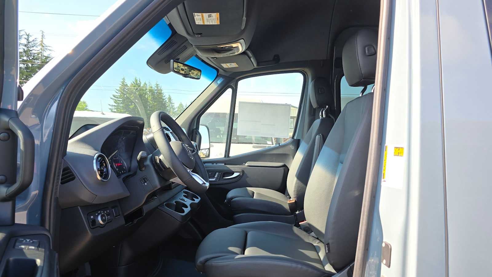 2026 Mercedes-Benz Sprinter Passenger Van 2500 Standard Roof I4 Diesel HO 144 AWD