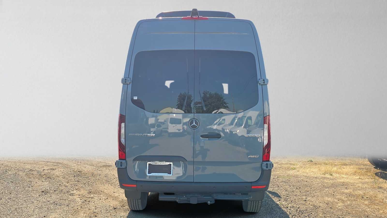2026 Mercedes-Benz Sprinter Passenger Van 2500 Standard Roof I4 Diesel HO 144 AWD