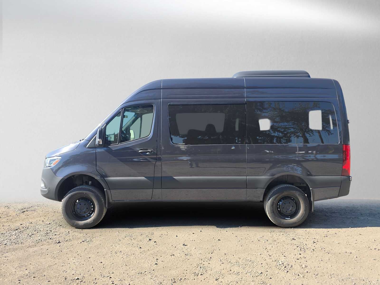 2026 Mercedes-Benz Sprinter Passenger Van 2500 Standard Roof I4 Diesel HO 144 AWD