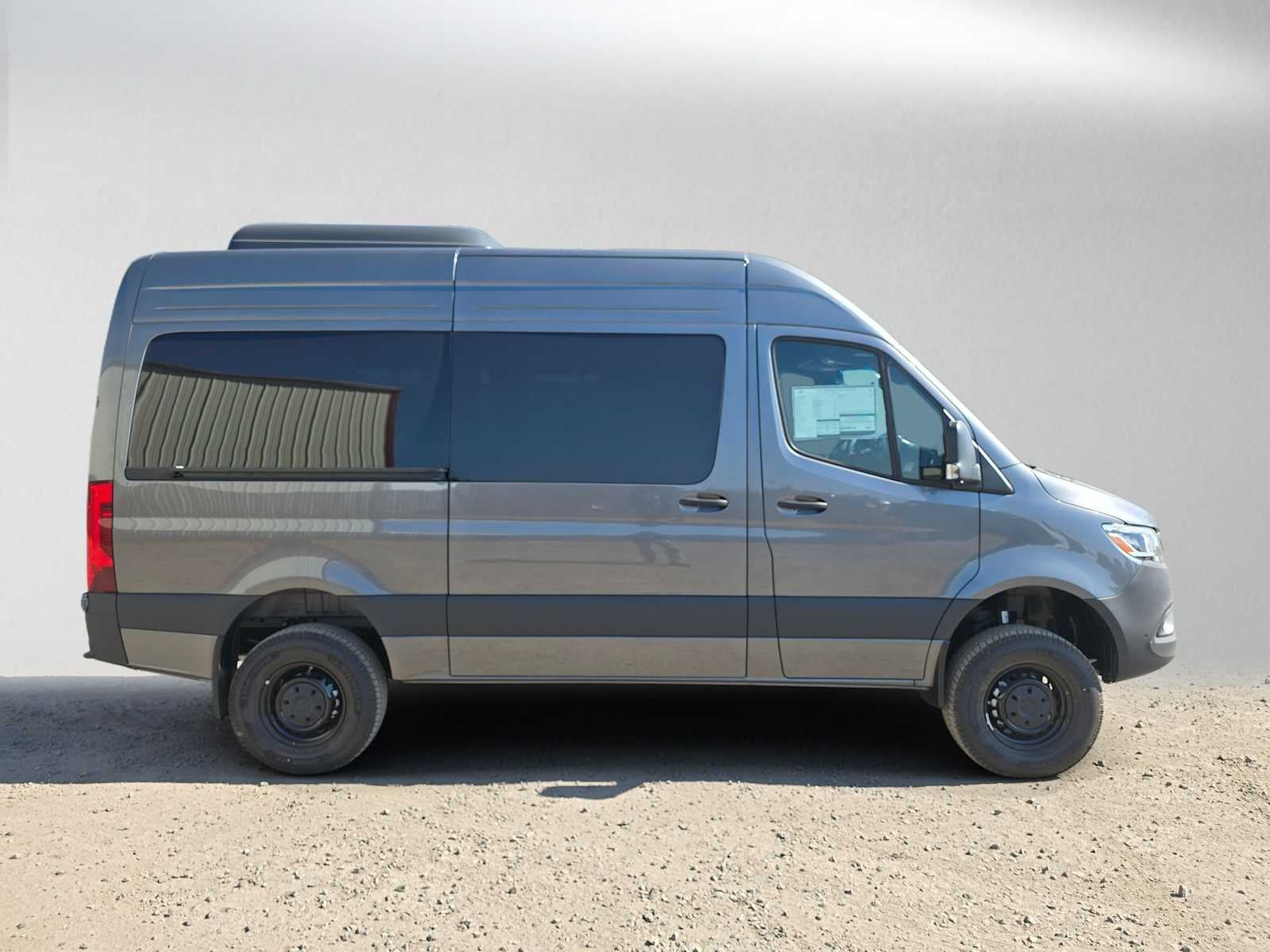 2026 Mercedes-Benz Sprinter Passenger 2500 Standard Roof I4 Diesel HO 144 AWD