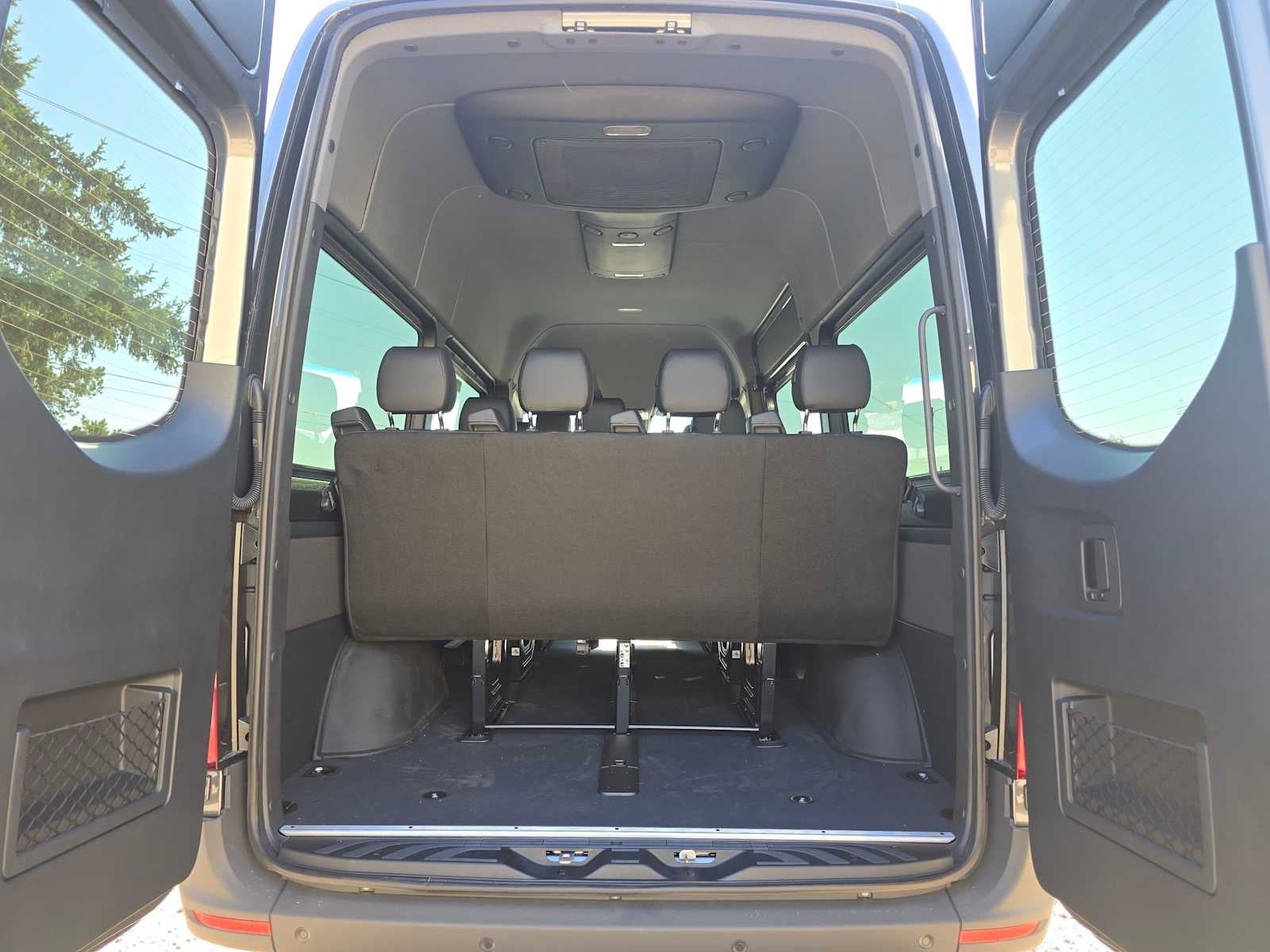 2026 Mercedes-Benz Sprinter Passenger 2500 Standard Roof I4 Diesel HO 144 AWD
