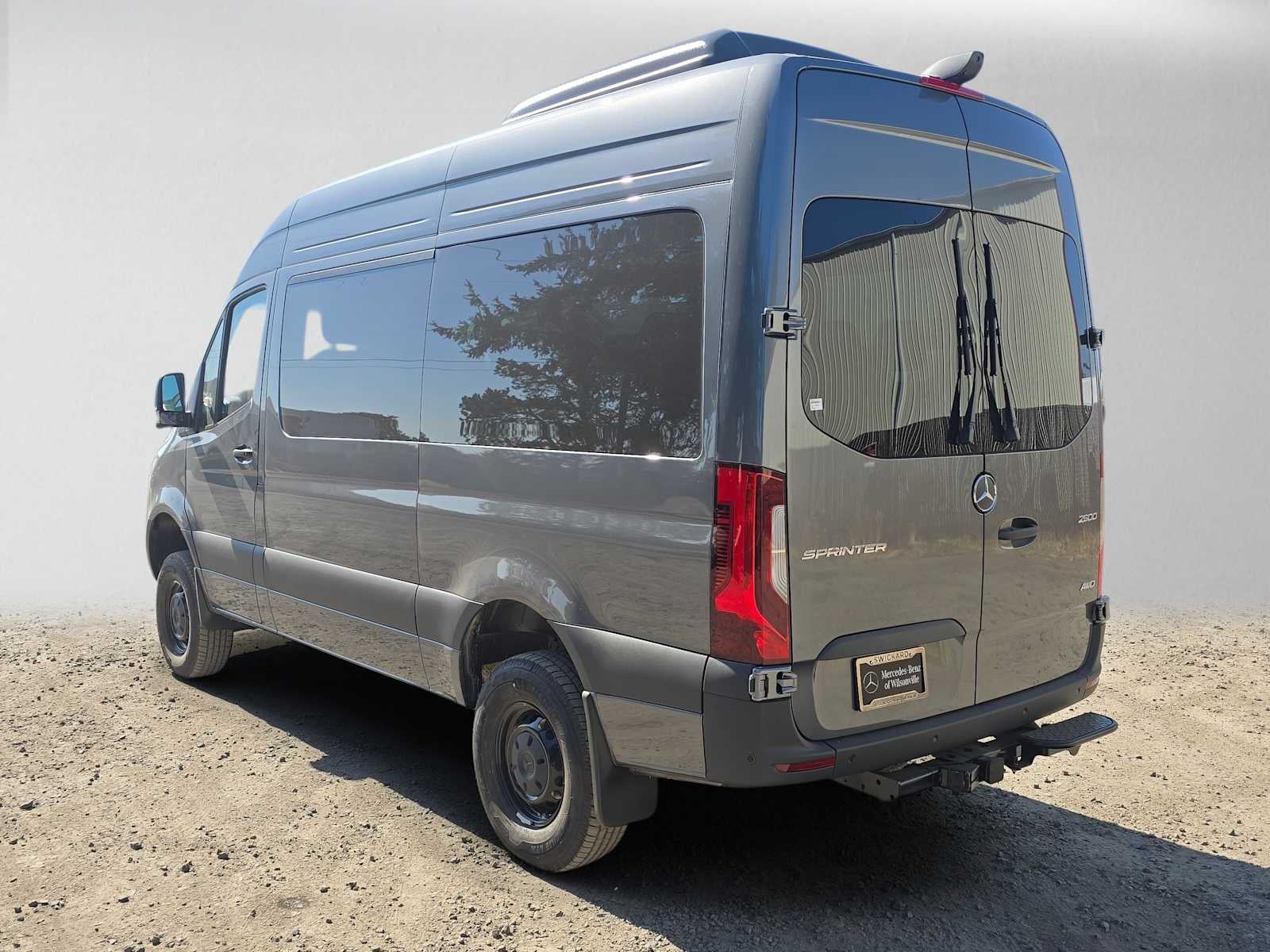 2026 Mercedes-Benz Sprinter Passenger 2500 Standard Roof I4 Diesel HO 144 AWD