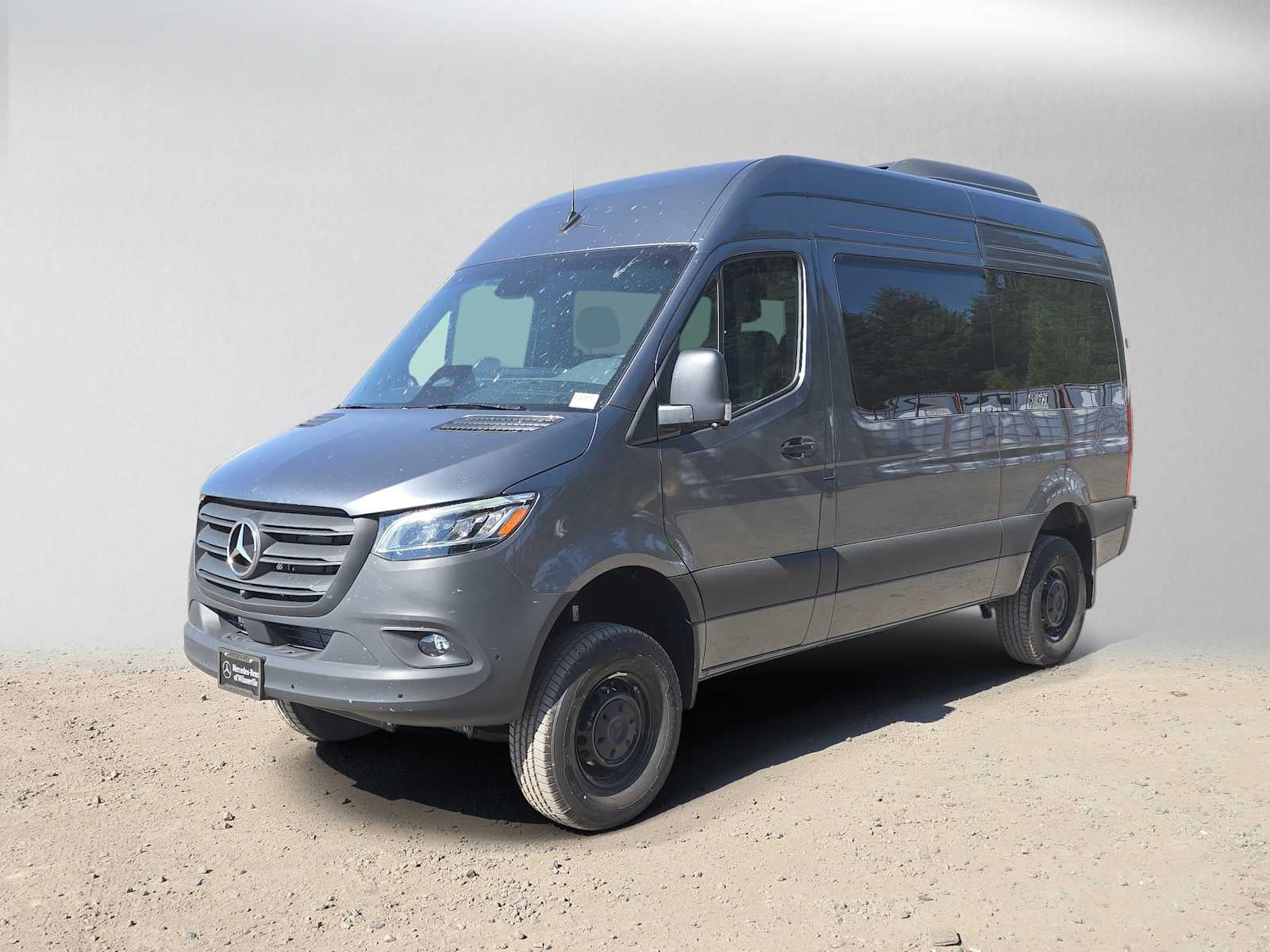 2026 Mercedes-Benz Sprinter Passenger 2500 Standard Roof I4 Diesel HO 144 AWD
