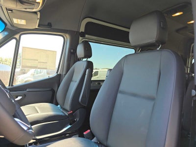 2026 Mercedes-Benz Sprinter Passenger 2500 Standard Roof I4 Diesel HO 144 AWD
