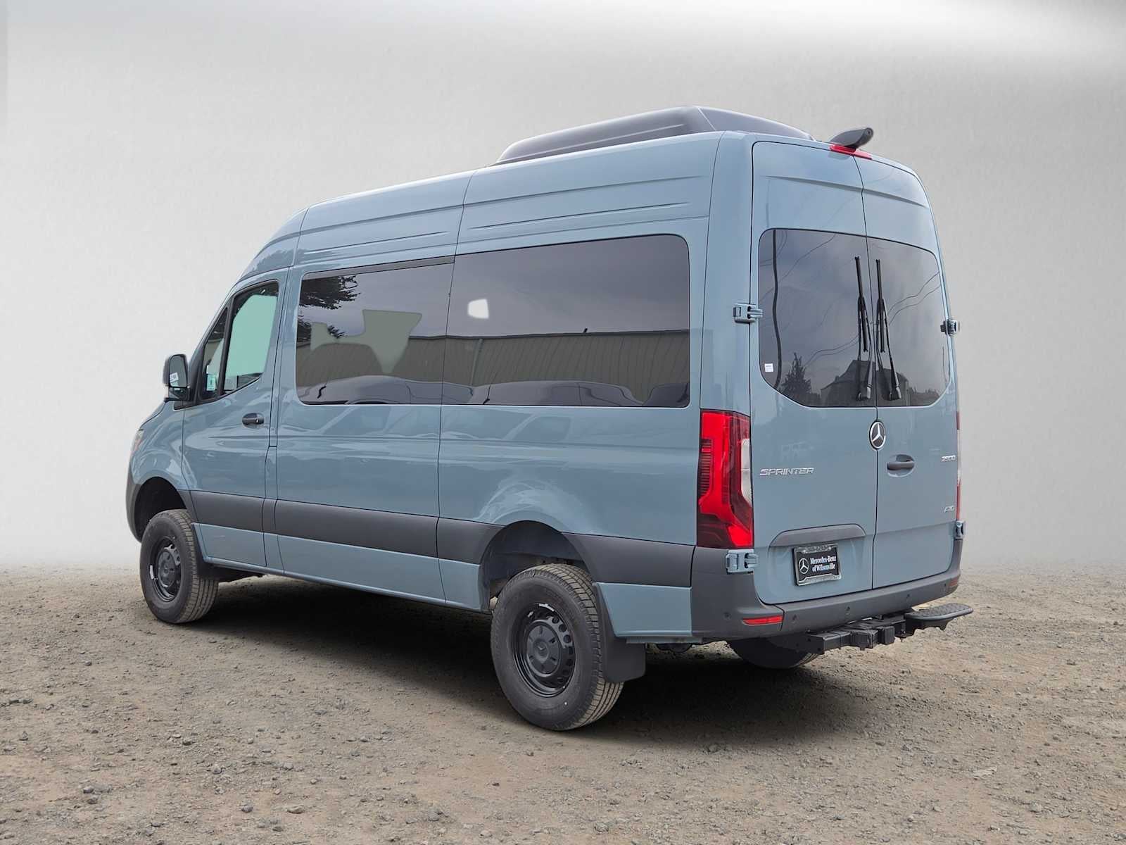 2026 Mercedes-Benz Sprinter Passenger 2500 Standard Roof I4 Diesel HO 144 AWD