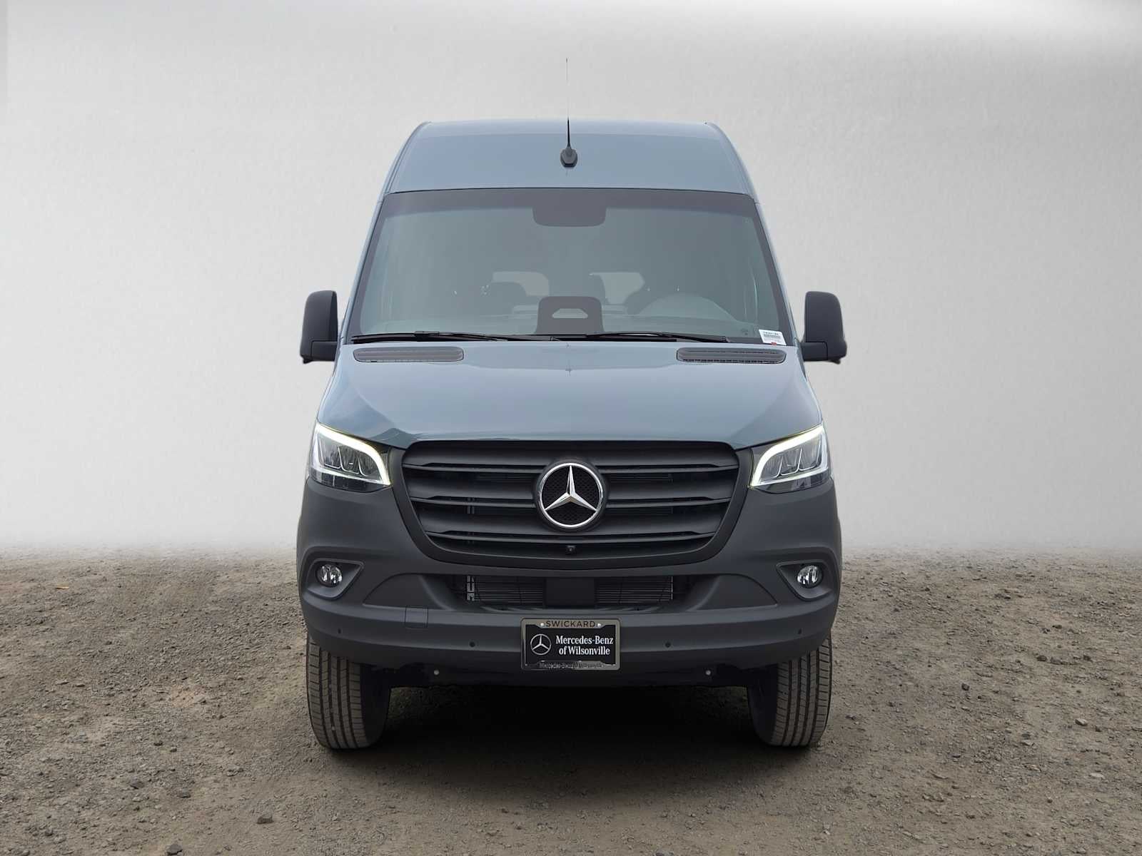 2026 Mercedes-Benz Sprinter Passenger 2500 Standard Roof I4 Diesel HO 144 AWD