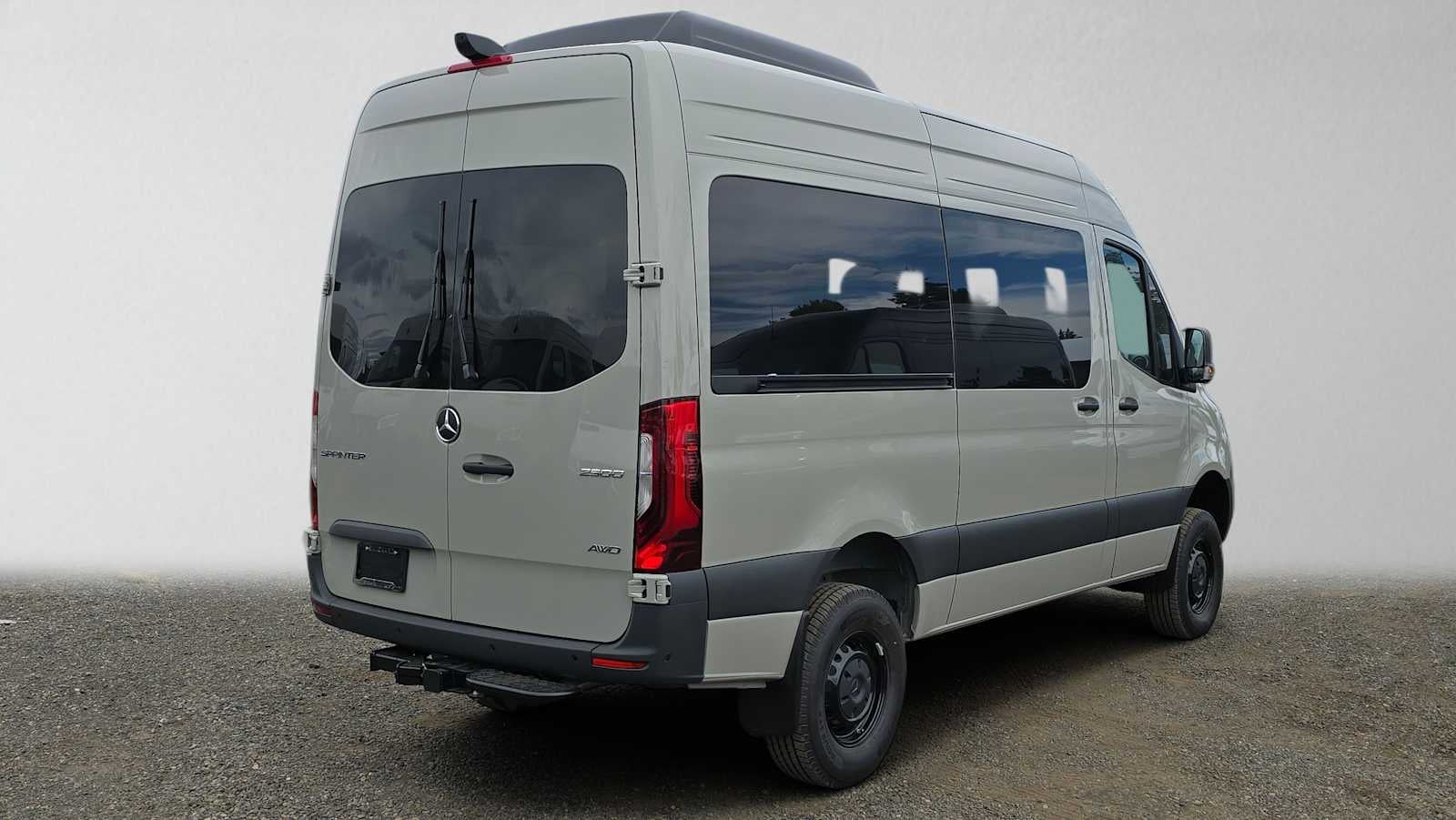 2026 Mercedes-Benz Sprinter Passenger Van 2500 Standard Roof I4 Diesel HO 144 AWD