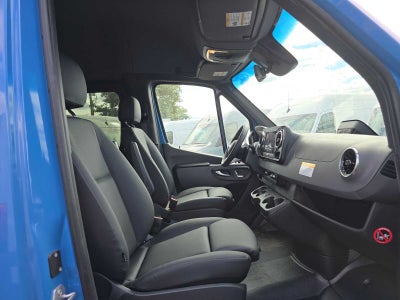 2026 Mercedes-Benz Sprinter Passenger Van 2500 Standard Roof I4 Diesel HO 144 AWD