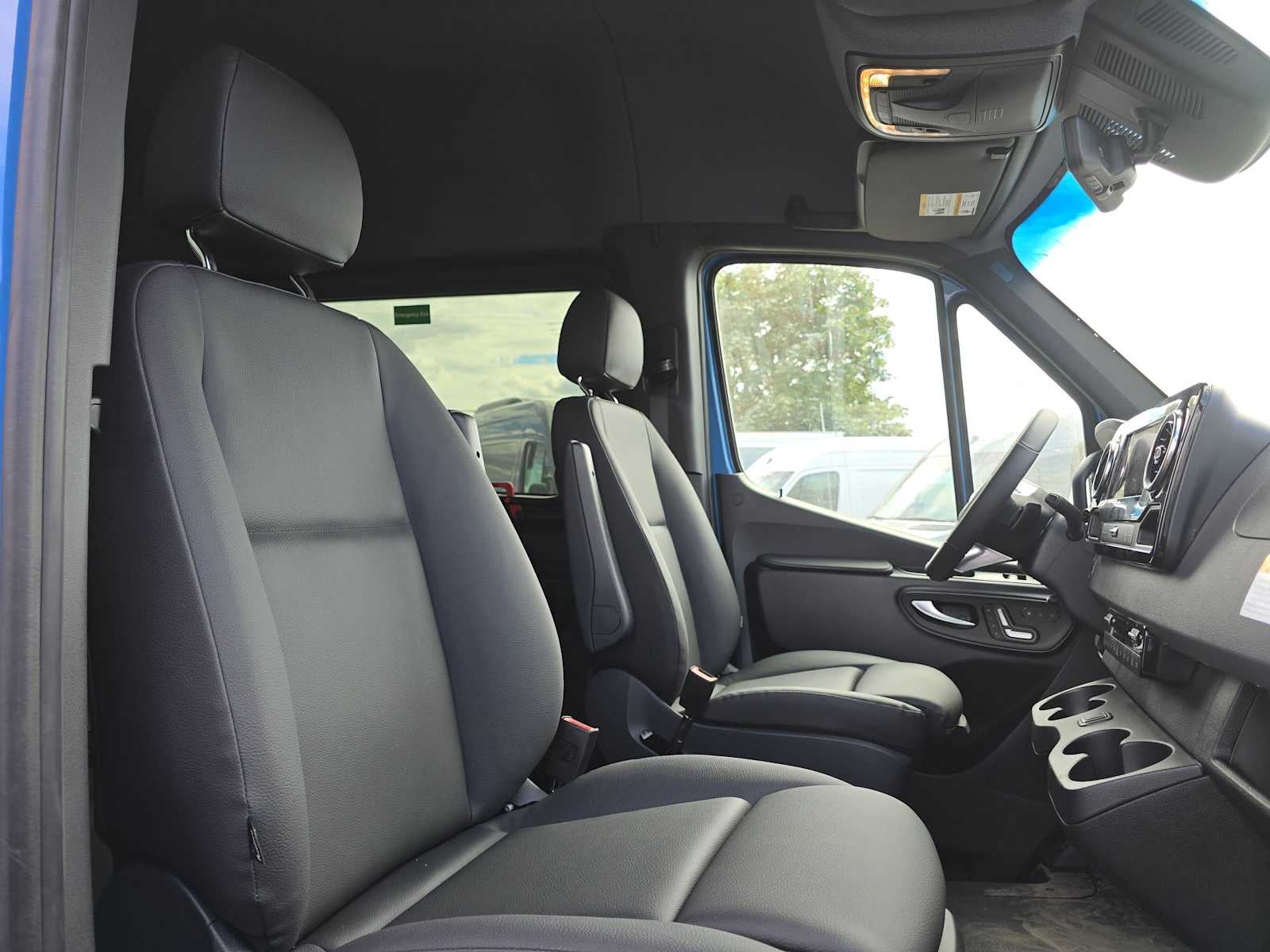 2026 Mercedes-Benz Sprinter Passenger Van 2500 Standard Roof I4 Diesel HO 144 AWD