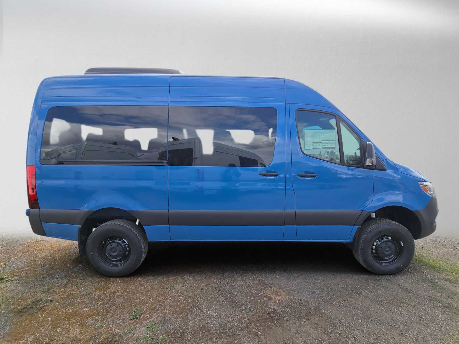 2026 Mercedes-Benz Sprinter Passenger Van 2500 Standard Roof I4 Diesel HO 144 AWD