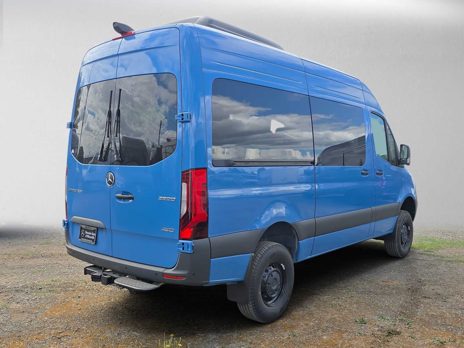 2026 Mercedes-Benz Sprinter Passenger Van 2500 Standard Roof I4 Diesel HO 144 AWD