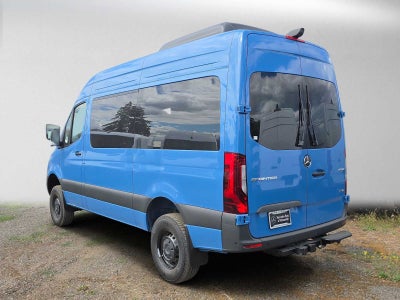 2026 Mercedes-Benz Sprinter Passenger Van 2500 Standard Roof I4 Diesel HO 144 AWD