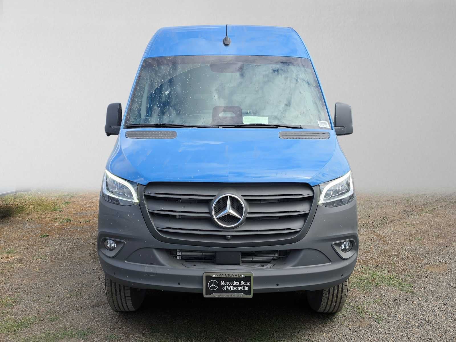2026 Mercedes-Benz Sprinter Passenger Van 2500 Standard Roof I4 Diesel HO 144 AWD