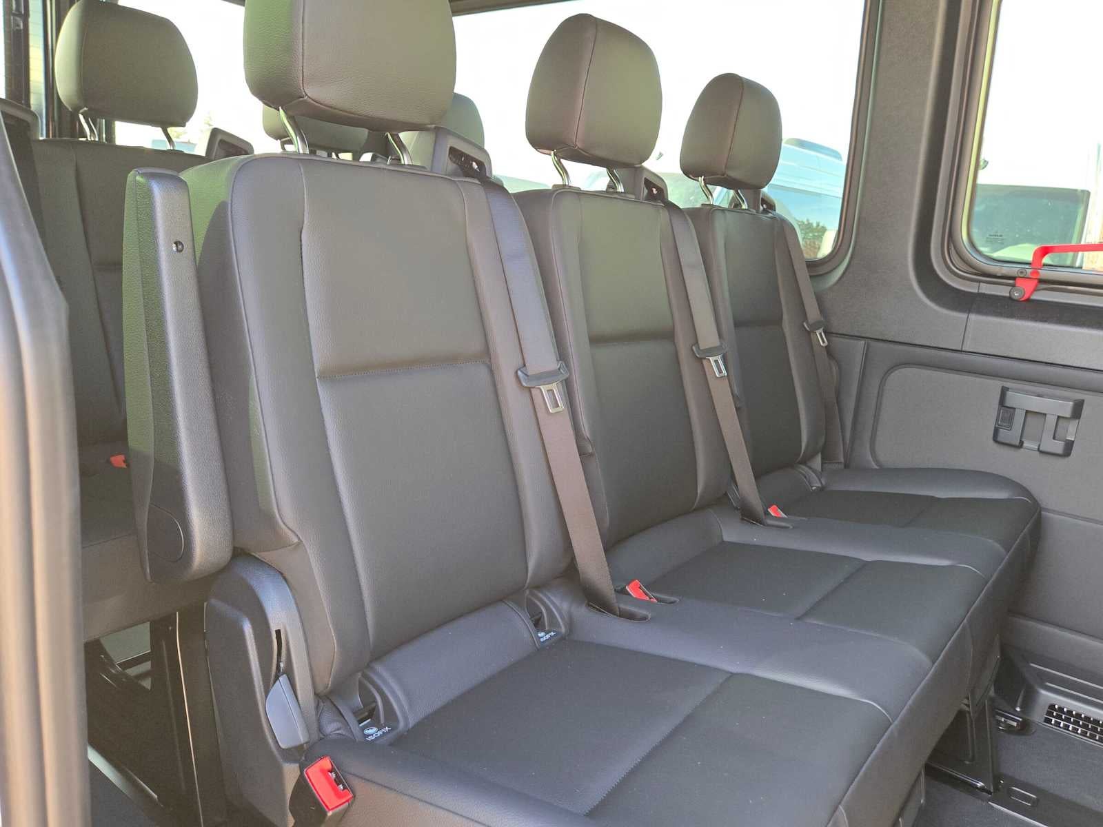 2026 Mercedes-Benz Sprinter Passenger 2500 Standard Roof I4 Diesel HO 144 AWD
