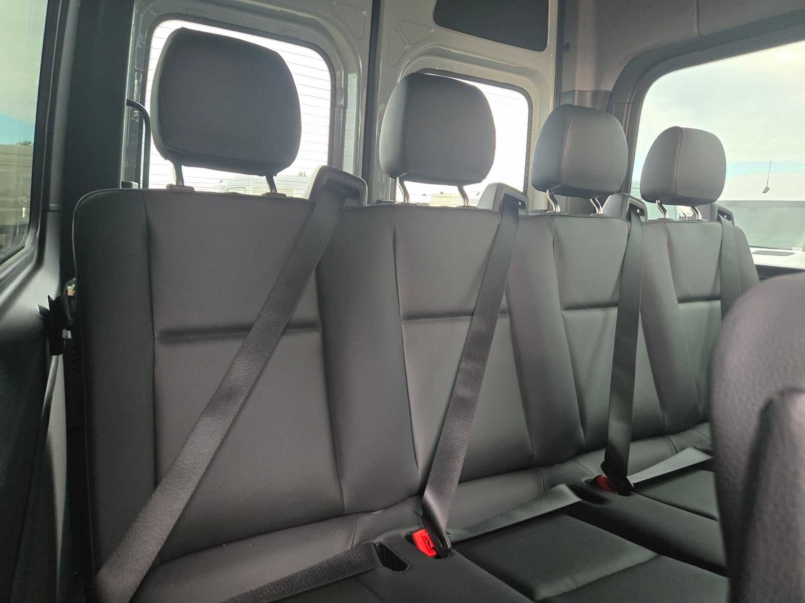 2026 Mercedes-Benz Sprinter Passenger 2500 Standard Roof I4 Diesel HO 144 AWD