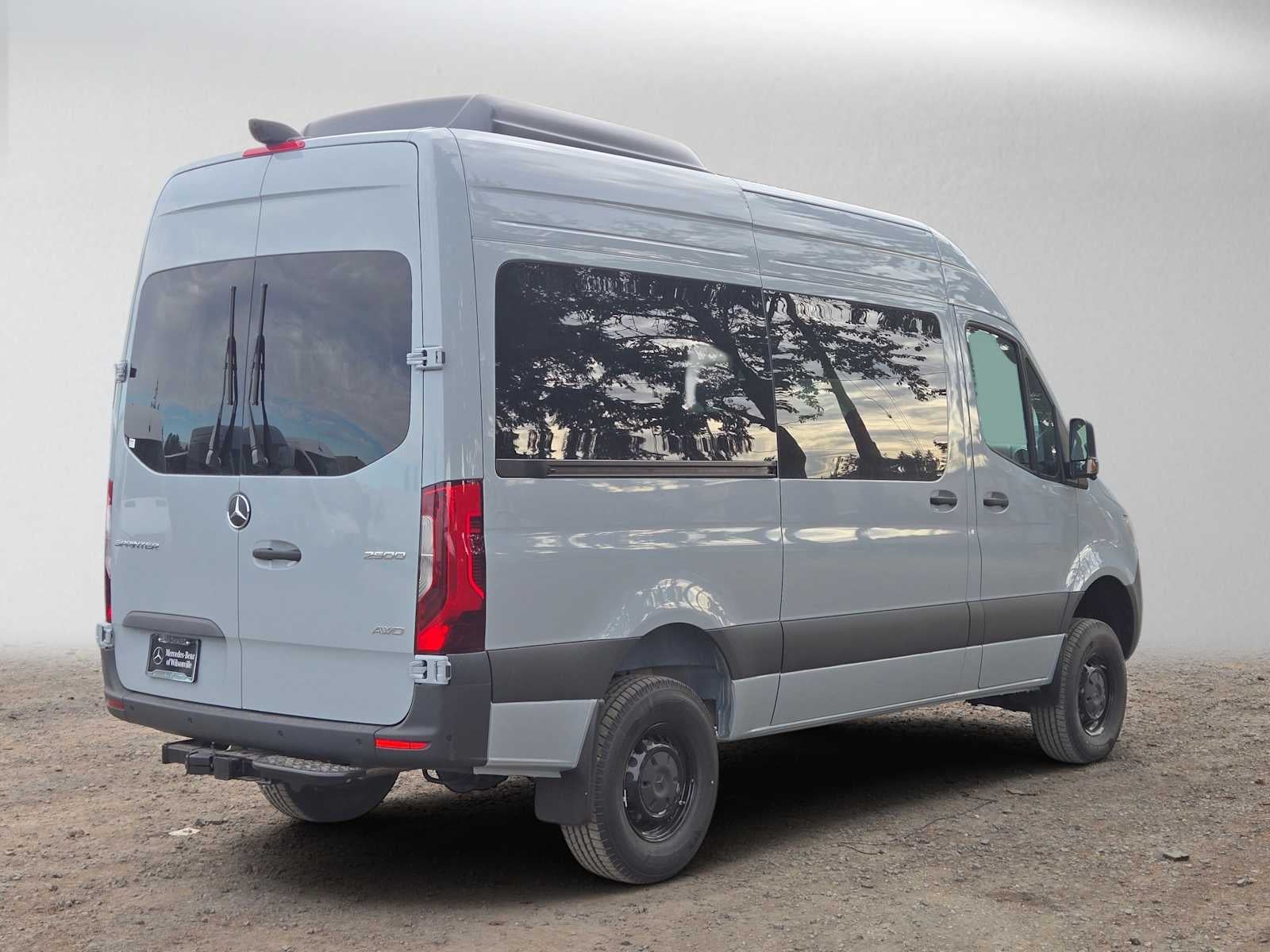 2026 Mercedes-Benz Sprinter Passenger 2500 Standard Roof I4 Diesel HO 144 AWD