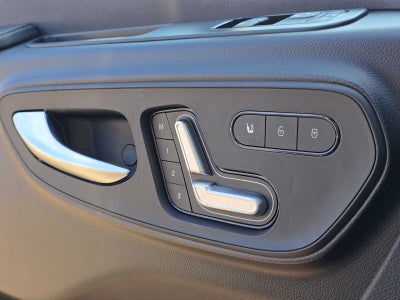 2026 Mercedes-Benz Sprinter Passenger Van 2500 Standard Roof I4 Diesel HO 144 AWD