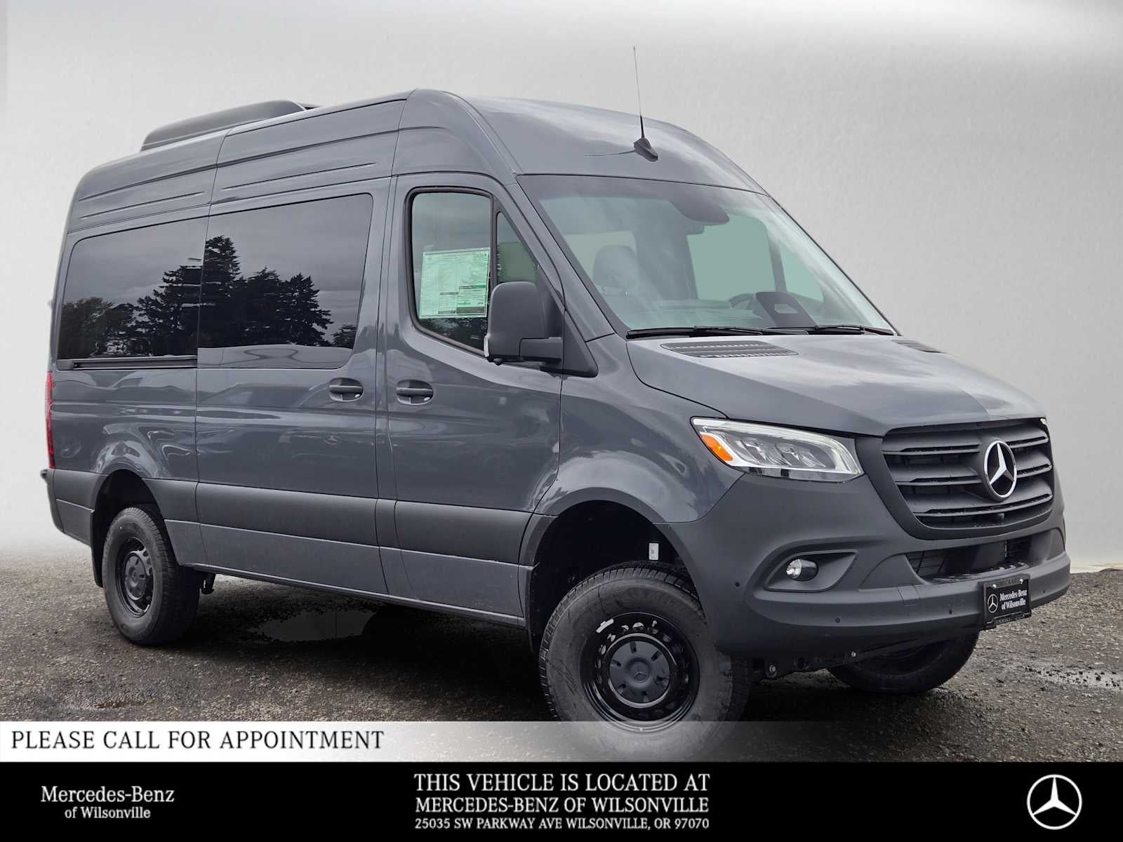 2026 Mercedes-Benz Sprinter Passenger 2500 Standard Roof I4 Diesel HO 144 AWD