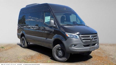 2026 Mercedes-Benz Sprinter Passenger Van 2500 Standard Roof I4 Diesel HO 144 AWD