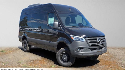 2026 Mercedes-Benz Sprinter Passenger Van 2500 Standard Roof I4 Diesel HO 144 AWD