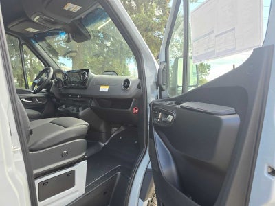 2026 Mercedes-Benz Sprinter Passenger 2500 Standard Roof I4 Diesel HO 144 AWD