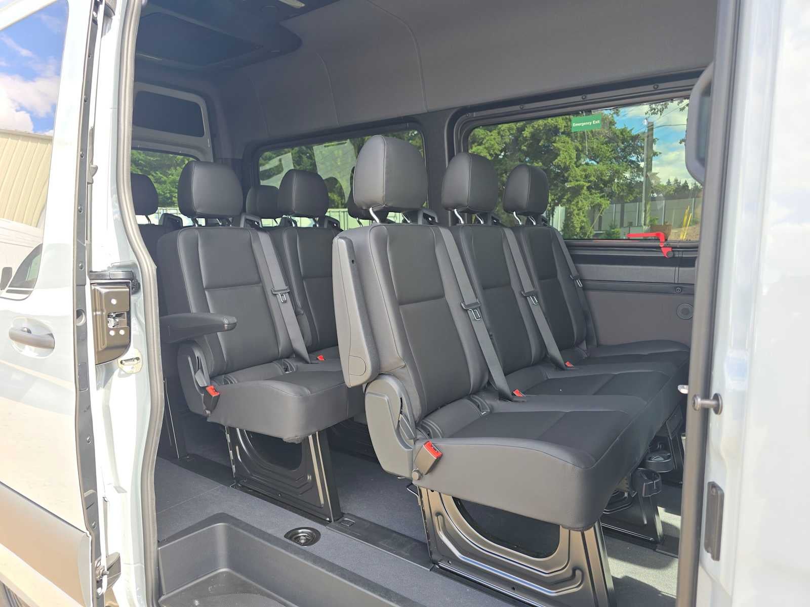 2026 Mercedes-Benz Sprinter Passenger 2500 Standard Roof I4 Diesel HO 144 AWD