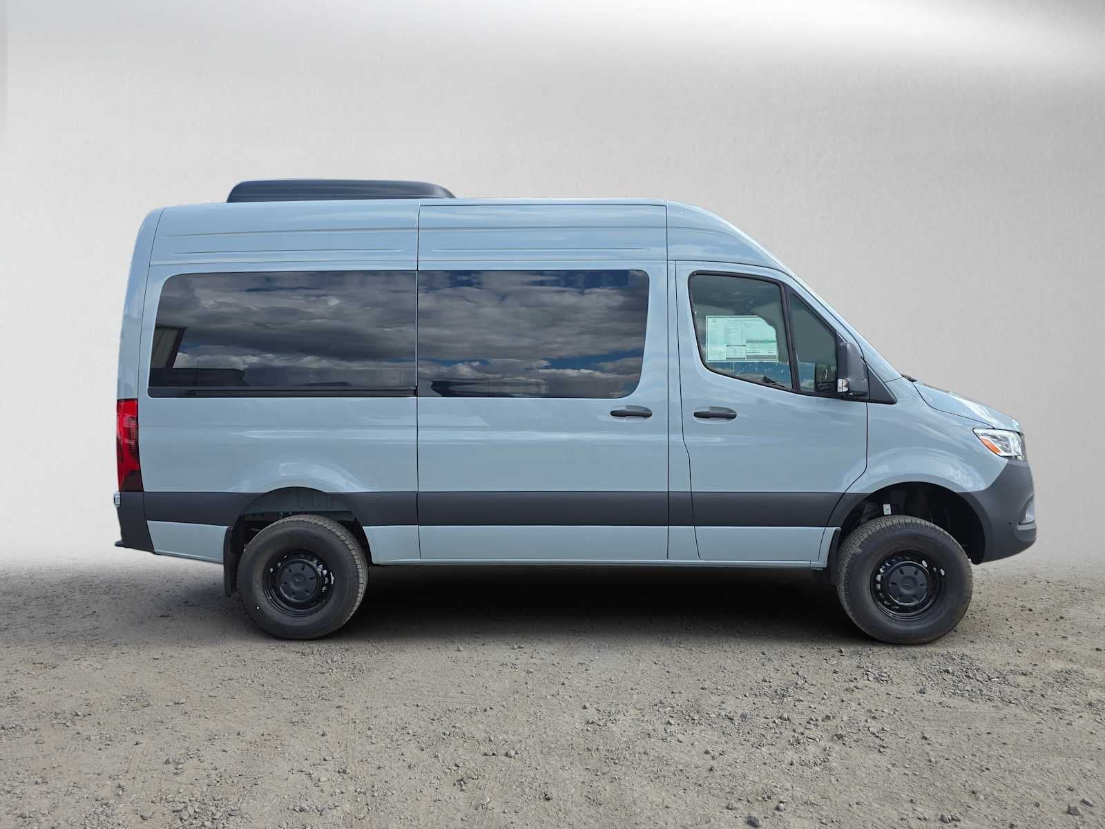 2026 Mercedes-Benz Sprinter Passenger 2500 Standard Roof I4 Diesel HO 144 AWD