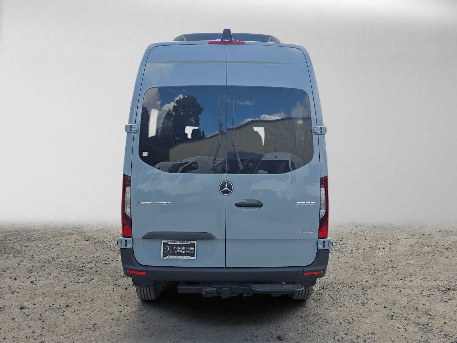 2026 Mercedes-Benz Sprinter Passenger 2500 Standard Roof I4 Diesel HO 144 AWD