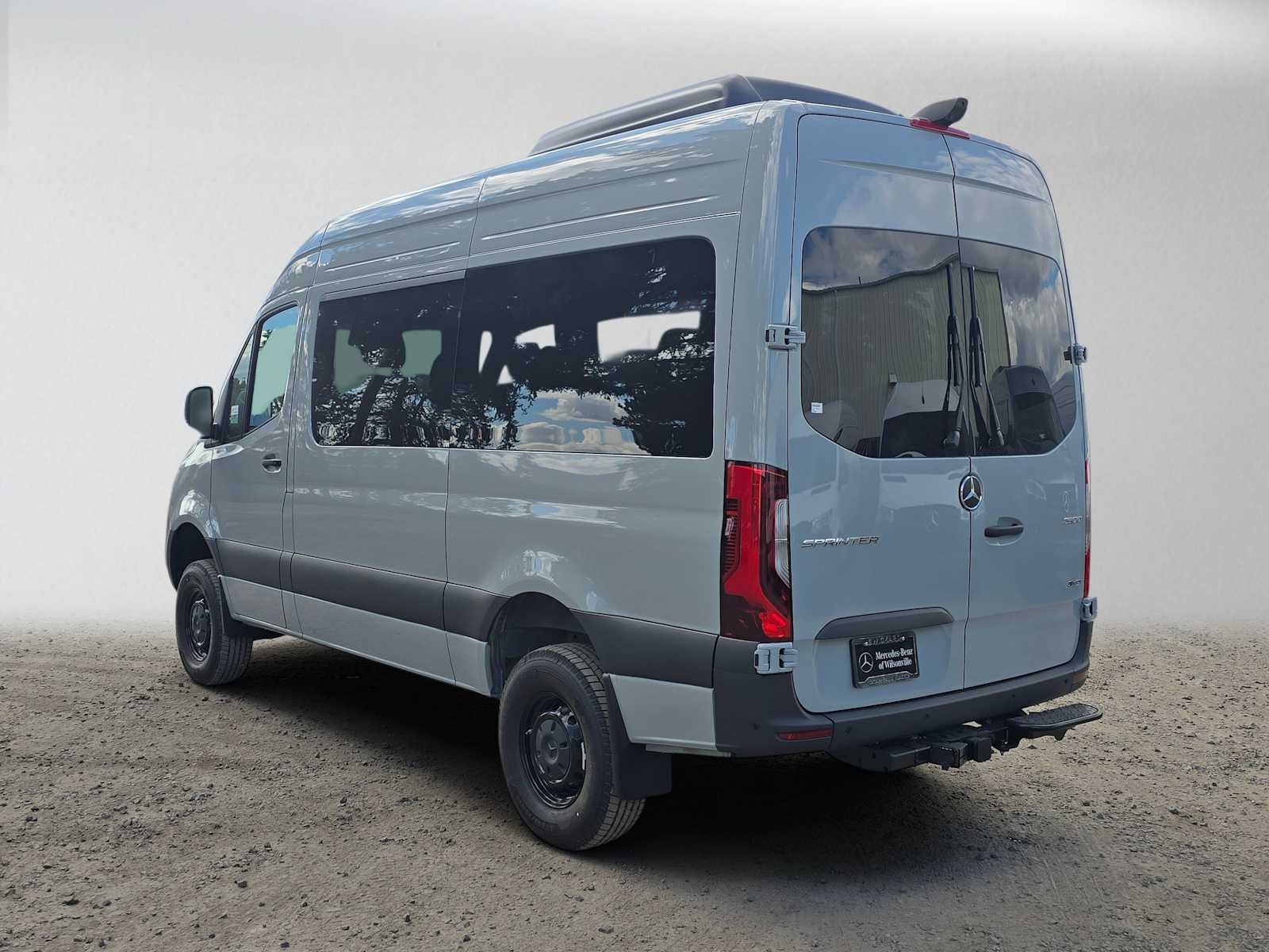 2026 Mercedes-Benz Sprinter Passenger 2500 Standard Roof I4 Diesel HO 144 AWD