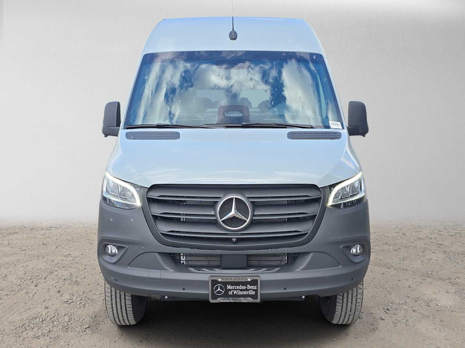 2026 Mercedes-Benz Sprinter Passenger 2500 Standard Roof I4 Diesel HO 144 AWD