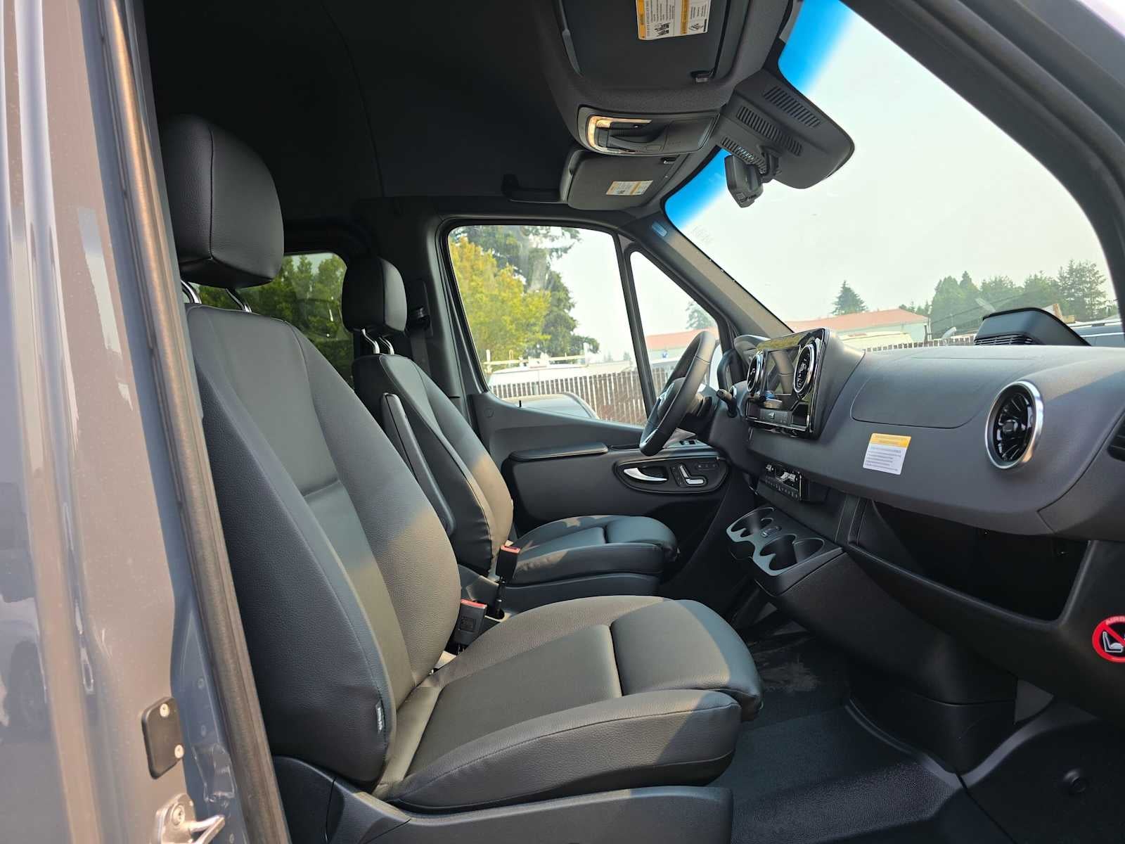 2026 Mercedes-Benz Sprinter Passenger Van 2500 Standard Roof I4 Diesel HO 144 AWD