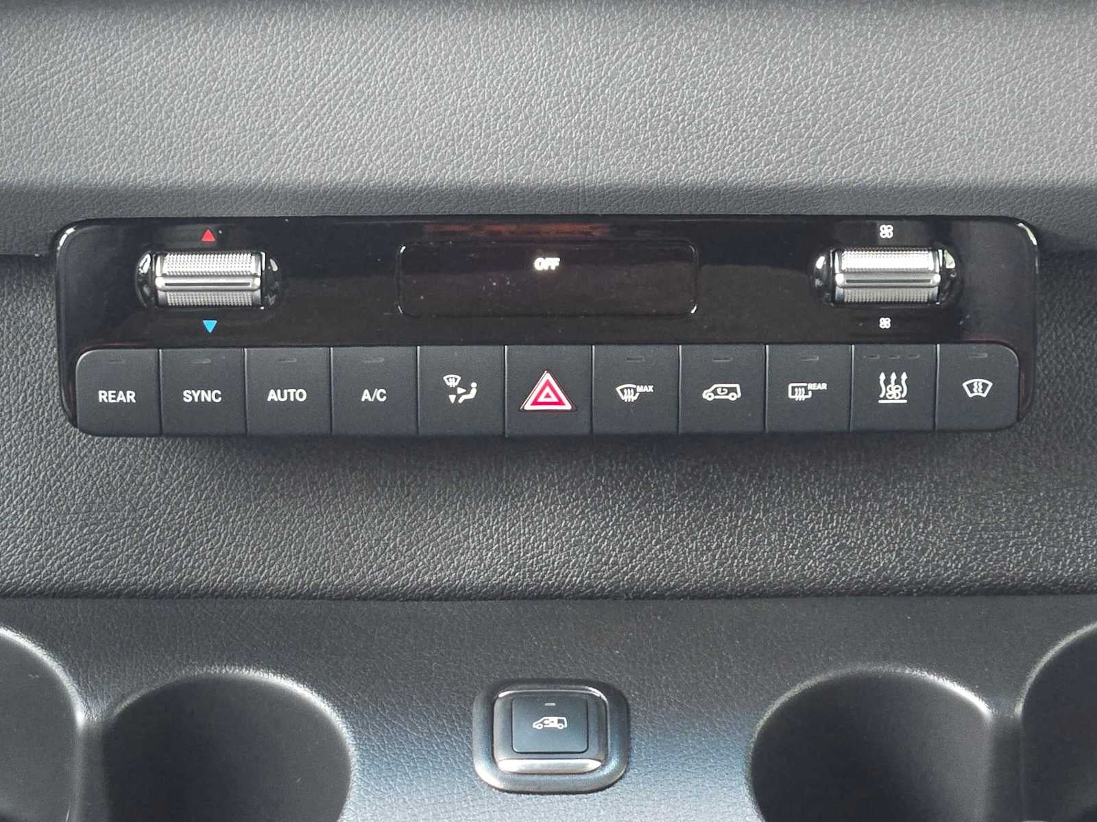 2026 Mercedes-Benz Sprinter Passenger 2500 Standard Roof I4 Diesel HO 144 AWD