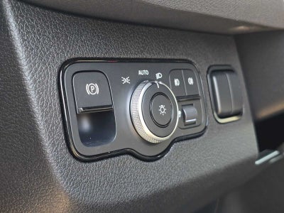 2026 Mercedes-Benz Sprinter Passenger 2500 Standard Roof I4 Diesel HO 144 AWD