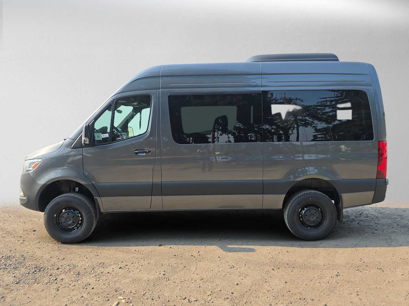 2026 Mercedes-Benz Sprinter Passenger 2500 Standard Roof I4 Diesel HO 144 AWD