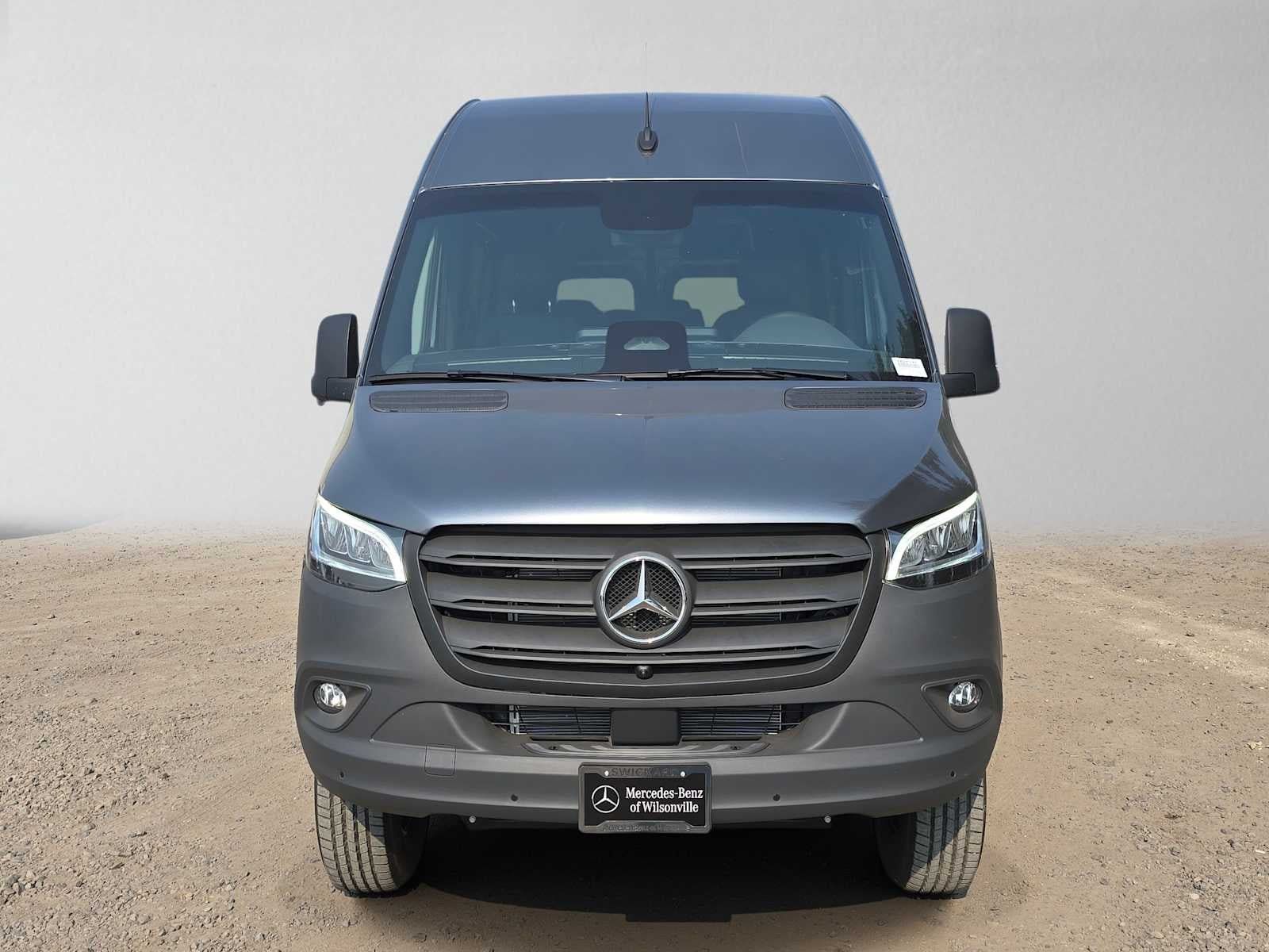 2026 Mercedes-Benz Sprinter Passenger 2500 Standard Roof I4 Diesel HO 144 AWD