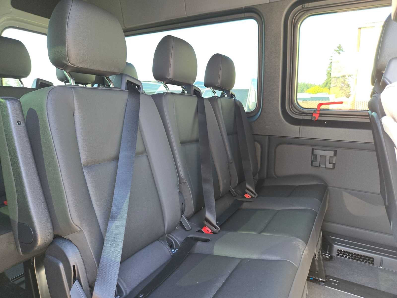 2026 Mercedes-Benz Sprinter Passenger 2500 Standard Roof I4 Diesel HO 144 AWD