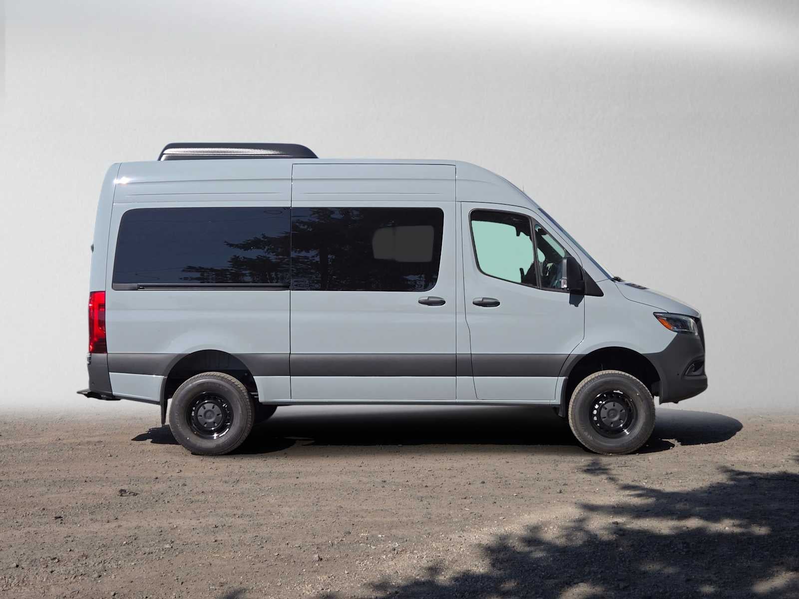 2026 Mercedes-Benz Sprinter Passenger 2500 Standard Roof I4 Diesel HO 144 AWD