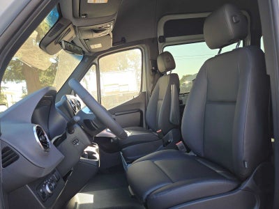 2026 Mercedes-Benz Sprinter Passenger 2500 Standard Roof I4 Diesel HO 144 AWD