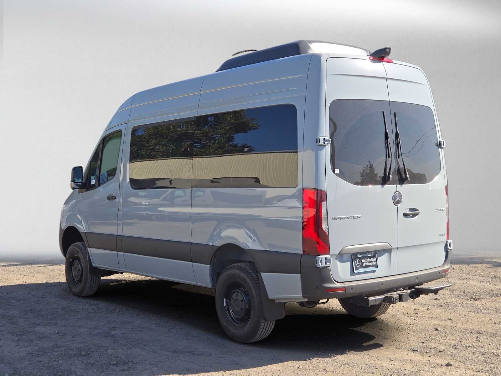 2026 Mercedes-Benz Sprinter Passenger 2500 Standard Roof I4 Diesel HO 144 AWD